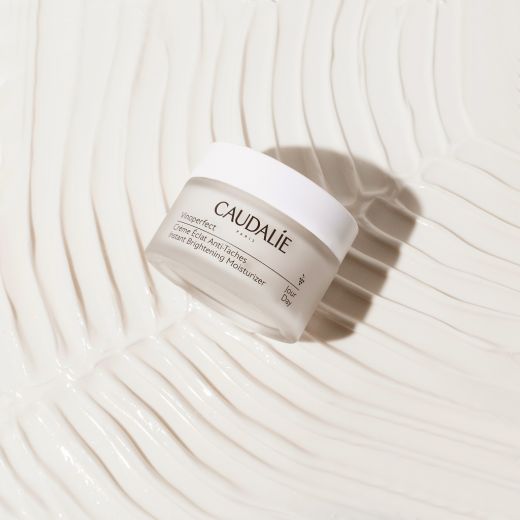 CAUDALIE Instant Brightening Moisturizer