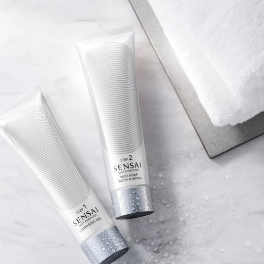 SENSAI Silky Purifying Cleansing Gel