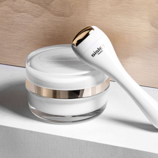 SISLEY Sisleÿa L'Intégral Anti-Âge Eye and Lip Contour Cream