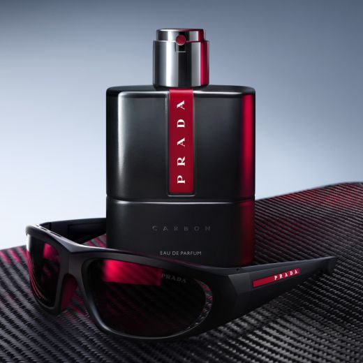 PRADA Luna Rossa Carbon