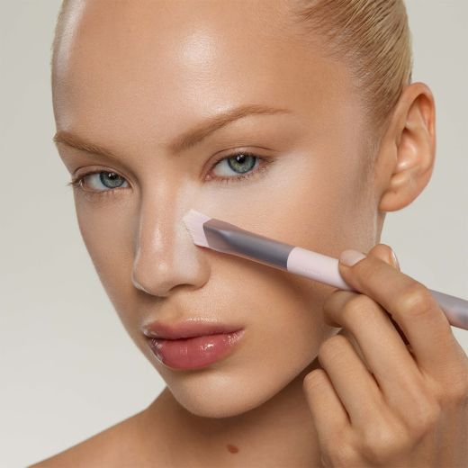 KYLIE COSMETICS Natural Blur Brightening Powder