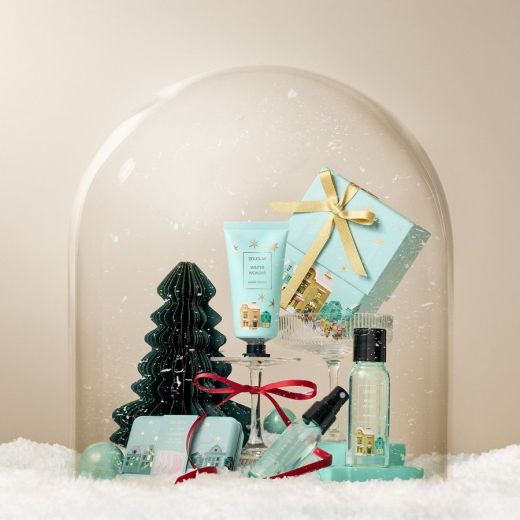 DOUGLAS COLLECTION Seasonal Winter Wonder 3X2 Pair Of Eye Patches 