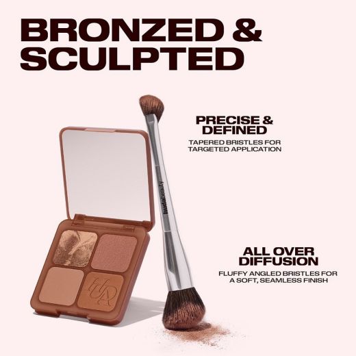HUDA BEAUTY Bronzing And Sculpting Brush