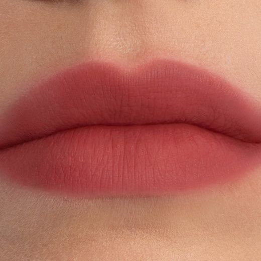 YVES SAINT LAURENT Lovenude Lip Blusher 