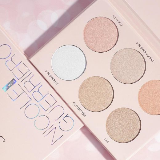 ANASTASIA BEVERLY HILLS Glow Kit - Nicole Guerrero