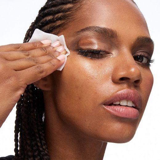 MAC Gentle Off Dual-Phase Makeup Remover