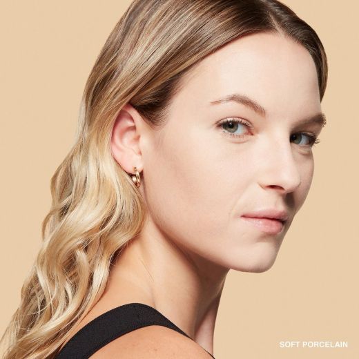 BOBBI BROWN Sheer Finish Pressed Powder SOFT PORCELAIN