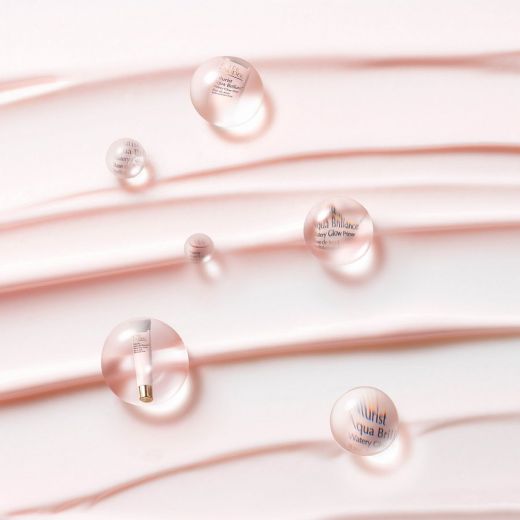 ESTEE LAUDER Futurist Aqua Brilliance™ Watery Glow Primer