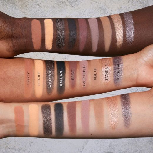 Huda Beauty Pretty Grunge Eyeshadow Palette