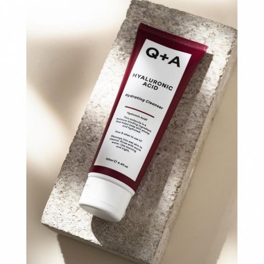 Q+A Hyaluronic Acid Hydrating Cleanser