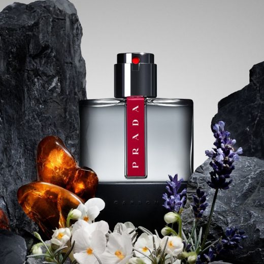 PRADA Luna Rossa Carbon