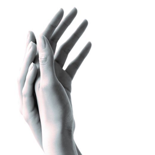 Sensai Cellular Performance Intensive Hand Treatment