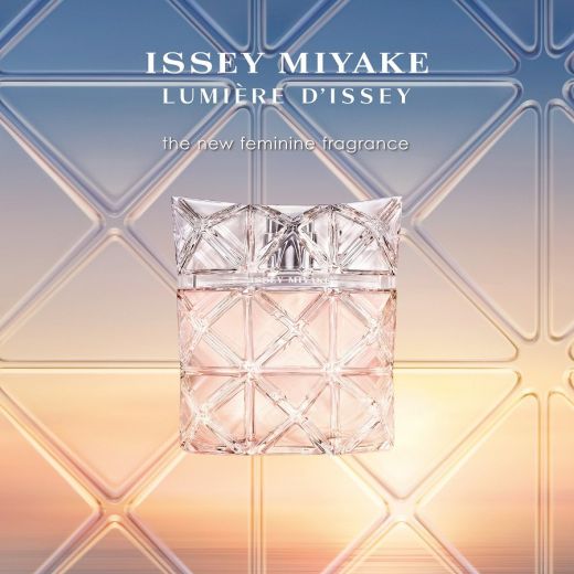 ISSEY MIYAKE Lumière D’issey 