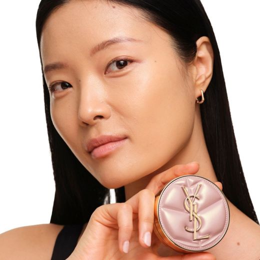 YVES SAINT LAURENT Affair Soft Glow Cushion Foundation