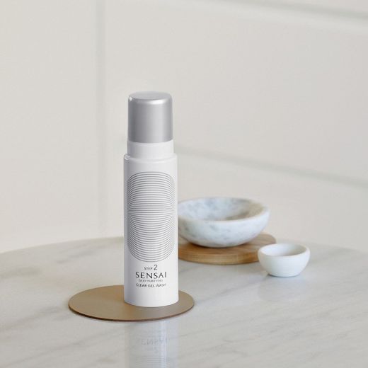 SENSAI Clear Gel Wash