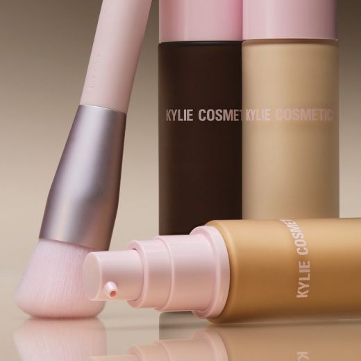 Kylie Cosmetics Brush 01 
