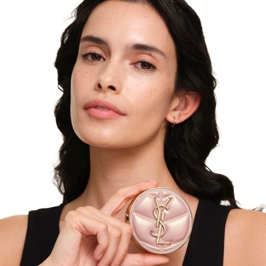 YVES SAINT LAURENT Affair Soft Glow Cushion Foundation