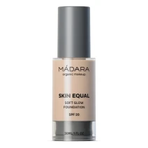 MADARA Skin Equal Soft Glow Foundation SPF 15