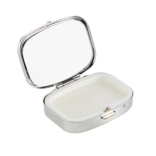 HEATHCOTE & IVORY Cath Kidston The Christmas Journey Mirror Compact Lip Balm Eggnog 6G