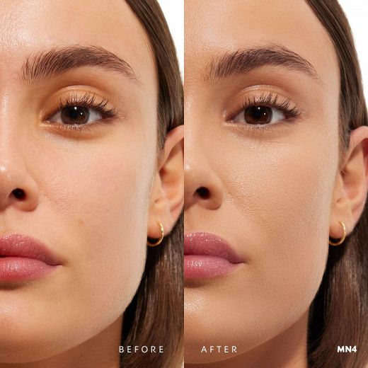 YVES SAINT LAURENT All Hours Glow Foundation 