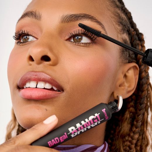 BENEFIT COSMETICS Badgal Bang Booster