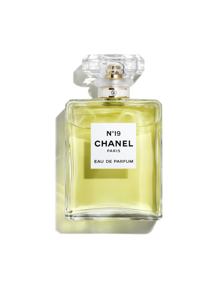 CHANEL N°19 EAU DE PARFUM SPRAY 100 ml
