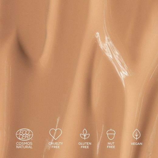 MADARA Skin Equal Soft Glow Foundation SPF 15