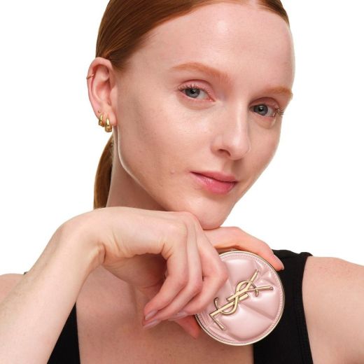YVES SAINT LAURENT Affair Soft Glow Cushion Foundation