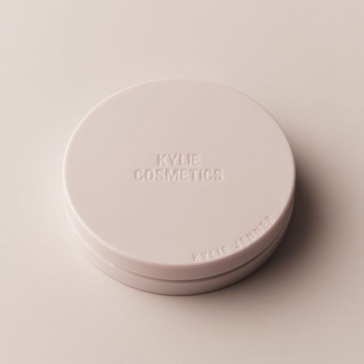 KYLIE COSMETICS Natural Blur Powder Foundation