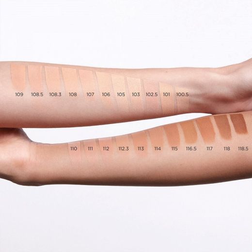 CLARINS Skin Illusion Foundation SPF 15