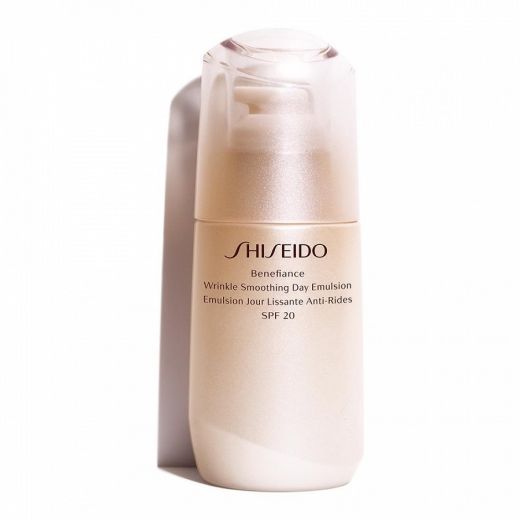 Shiseido Benefiance Wrinkle Smoothing Day Emulsion SPF 20