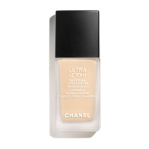 CHANEL Ultra Le Teint Fluide B10