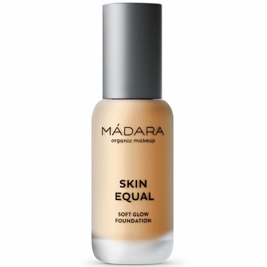 MADARA Skin Equal Soft Glow Foundation SPF 15
